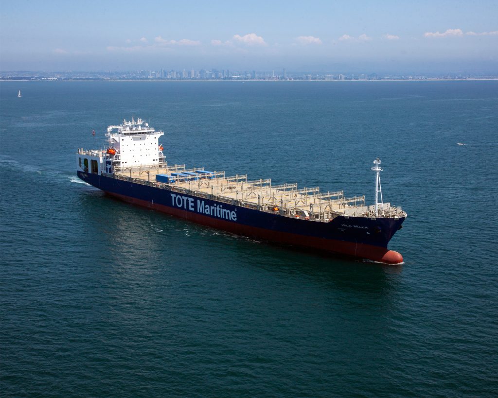 Isla Bella - the world's first LNG-powered containership