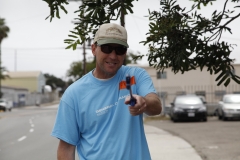 06-04-16 Neighborhood Clean-Up (1)